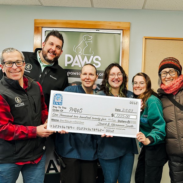 Lord Camden Inn Supports PAWS